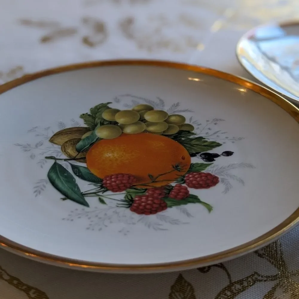 Winterling Schwarzenbach Bavaria Vtg Set of 3 Porcelain Salad Plates Fruit Gold